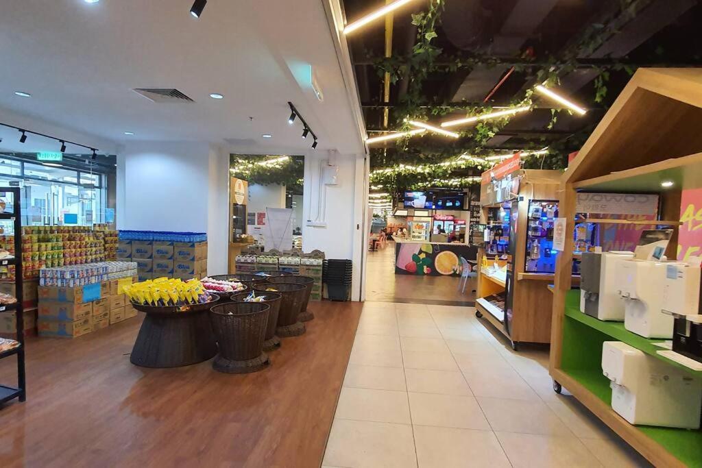 Kozi Square New Sgh Cozy Home 7A Kuching Extérieur photo