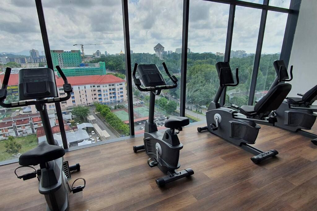 Kozi Square New Sgh Cozy Home 7A Kuching Extérieur photo