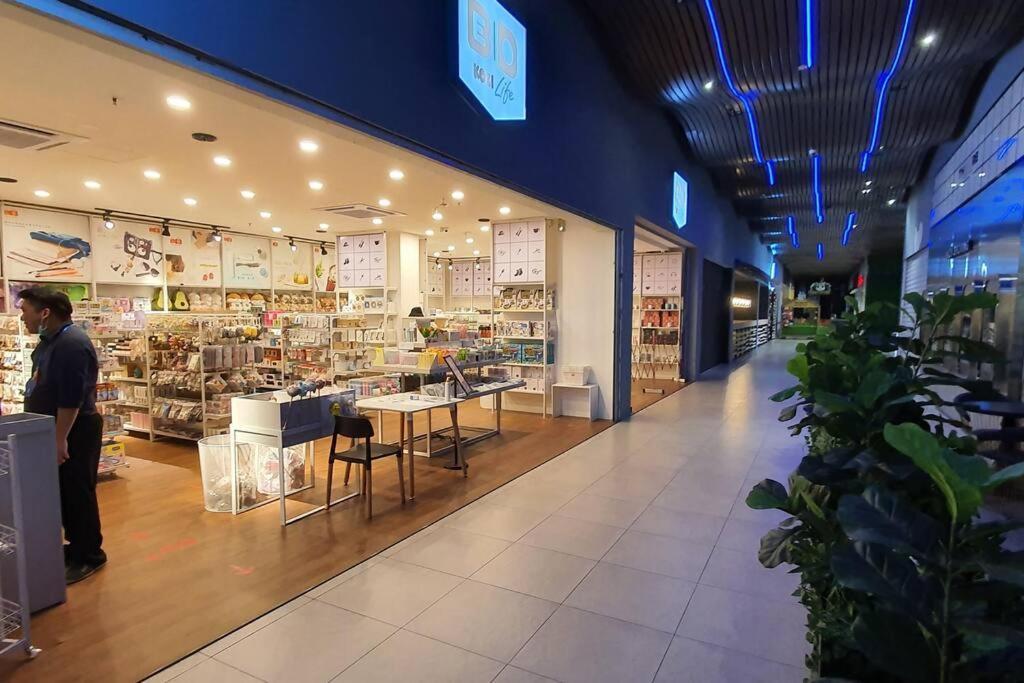 Kozi Square New Sgh Cozy Home 7A Kuching Extérieur photo