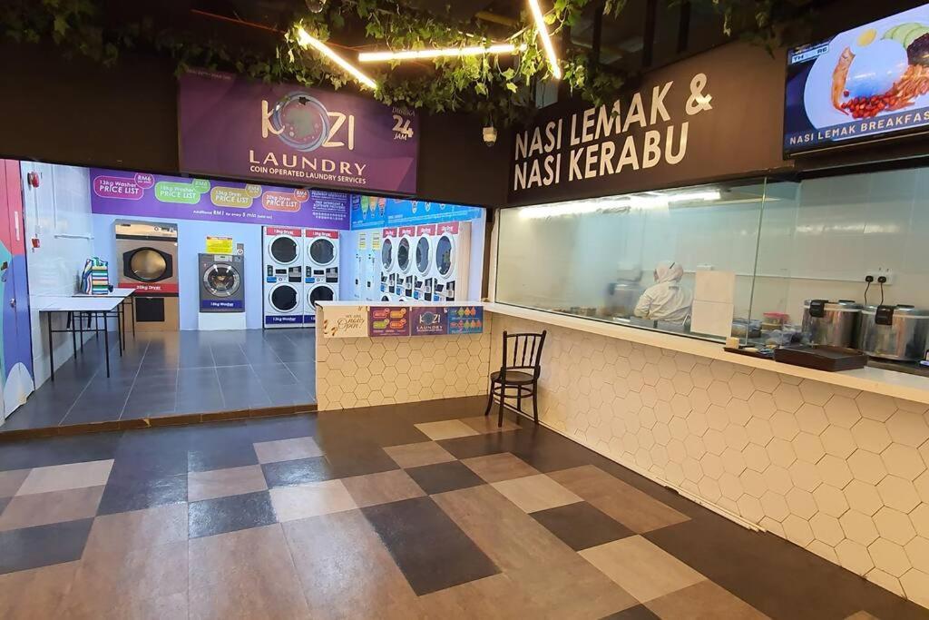 Kozi Square New Sgh Cozy Home 7A Kuching Extérieur photo